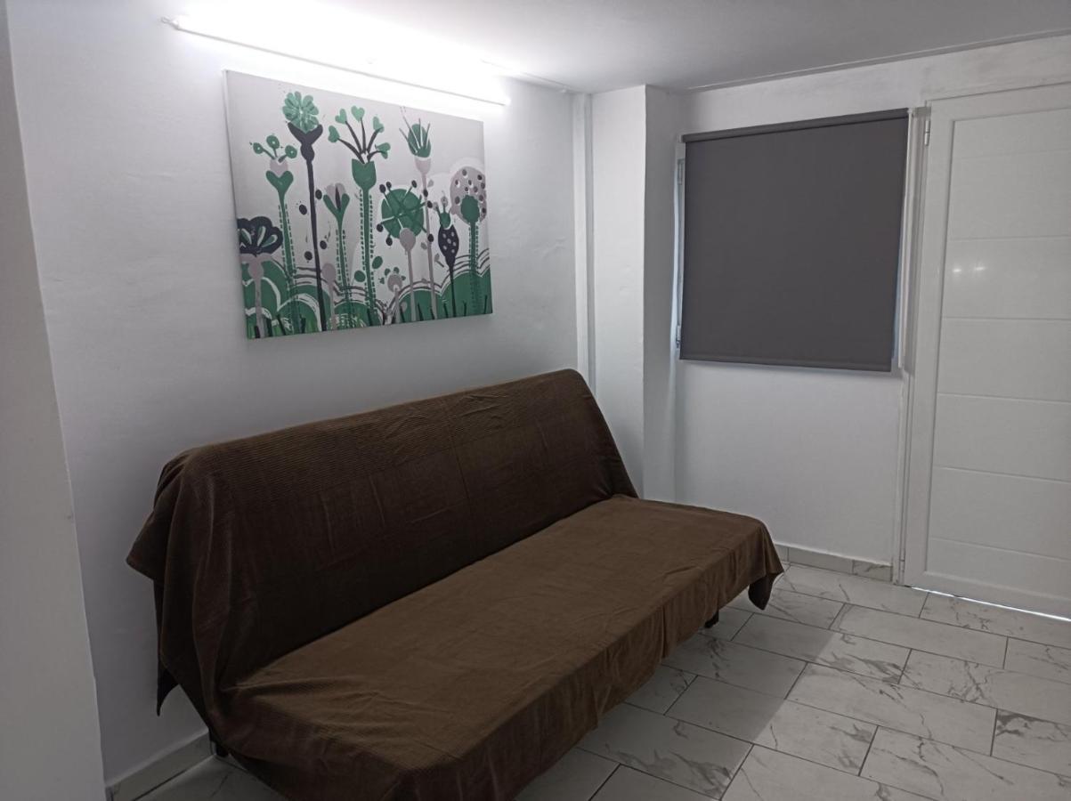 Apartment Dipla Атина Екстериор снимка